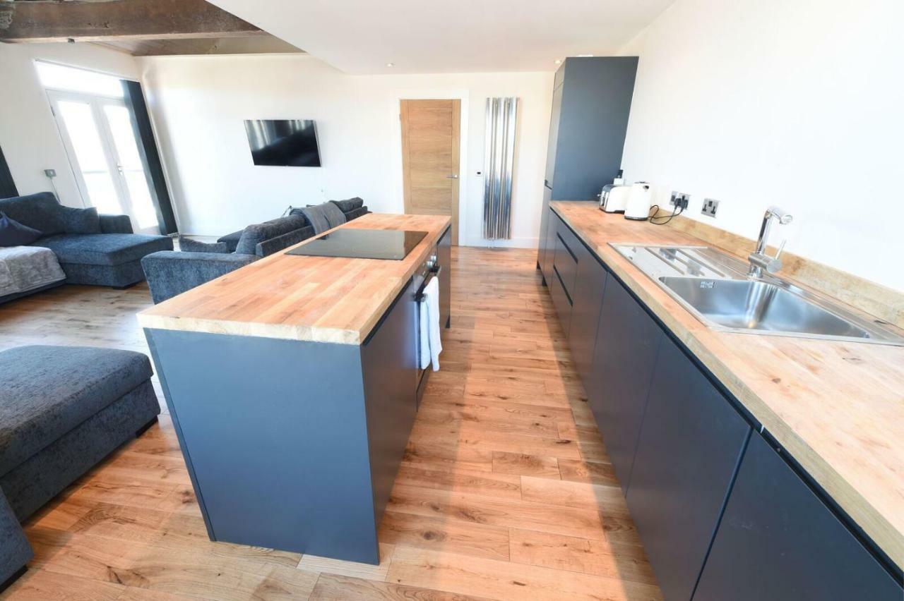 Apartamento Stunning Penthouse Slps 20 Mánchester Exterior foto